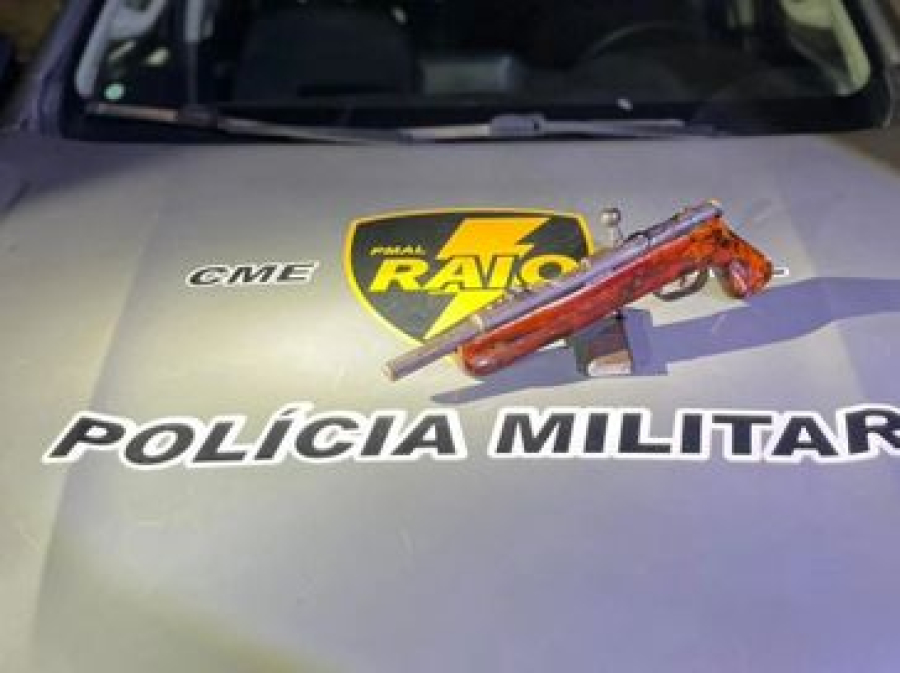 Suspeito de roubo a motorista por aplicativo é preso com arma e objetos da vítima em Maceió