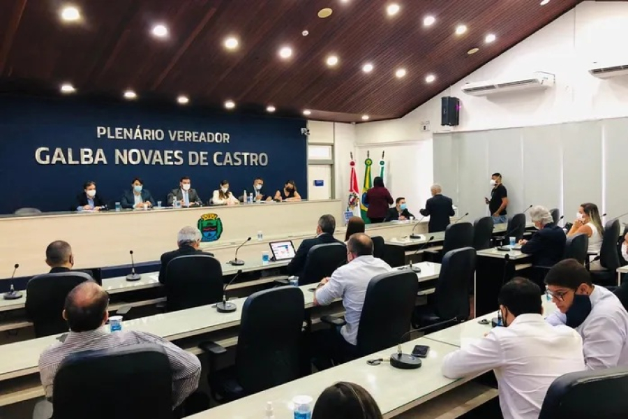 Justiça Eleitoral suspende posse de suplentes da Câmara de Maceió por infidelidade partidária