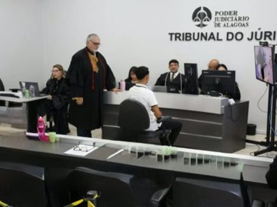 Relato de sobrevivente fortalece acusação em júri sobre morte de Ana Clara no Sertão