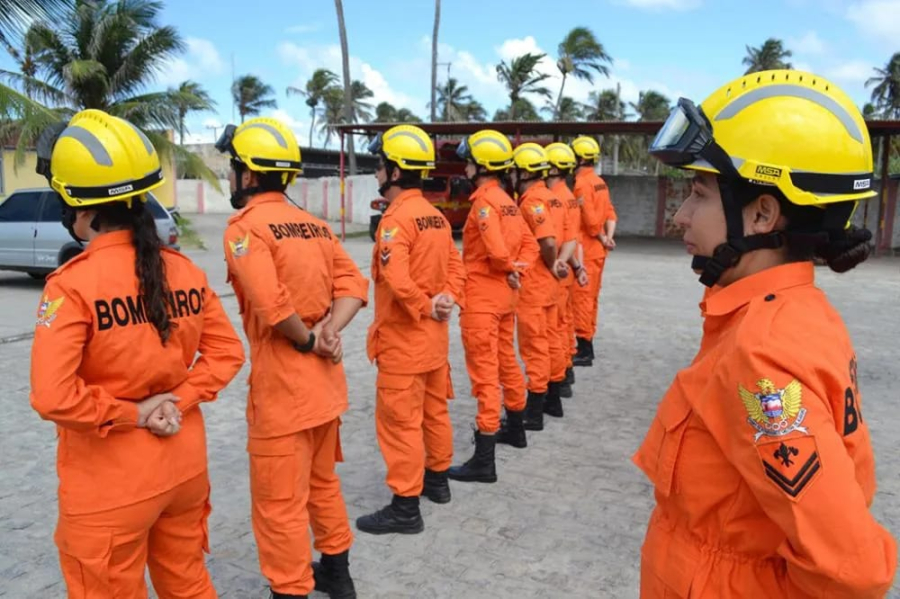 Corpo de Bombeiros de Alagoas abre concurso com 344 vagas e iniciais de até R$ 11,5 mil