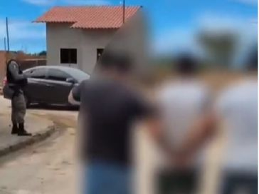 Operação policial fecha cerco e prende suspeito de feminicídio e foragido há 28 anos em Alagoas