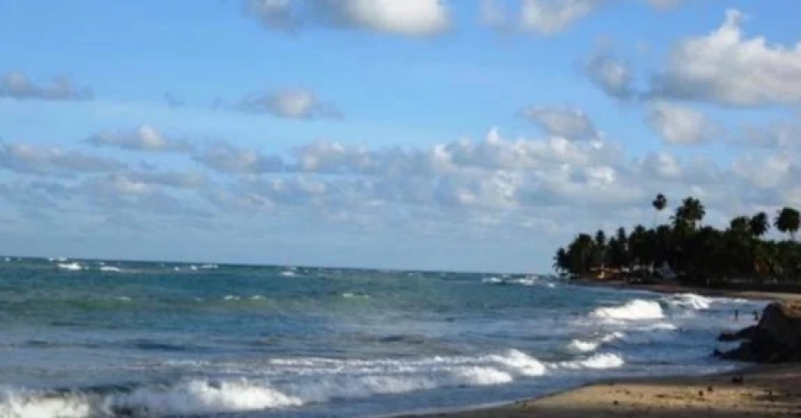 Homem é encontrado morto com ferimento na cabeça em praia da Pescaria, em Maceió