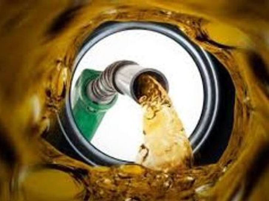 Governo estuda elevar mistura de etanol na gasolina e aposta em combustível mais barato para o consumidor