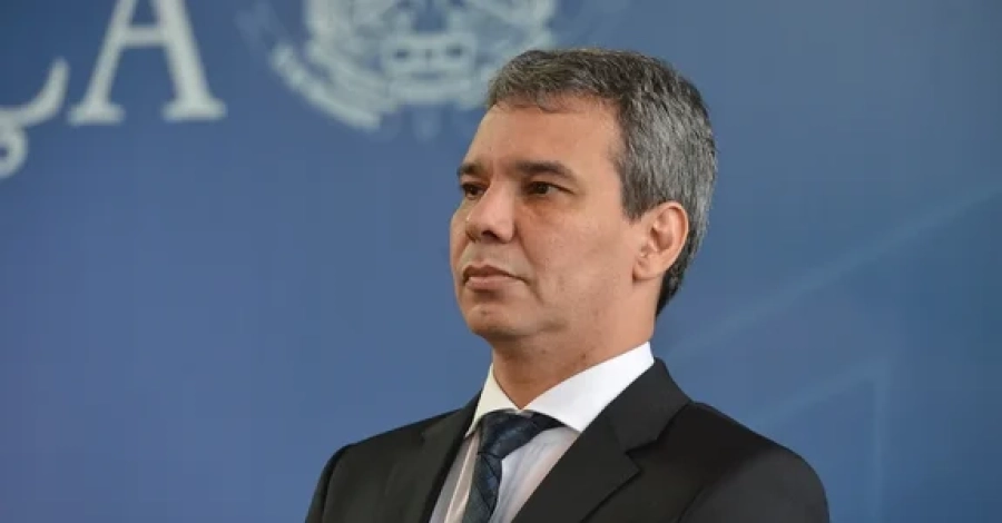 Ministro afirma que perícias confirmam suicídio de “Sicário” e descarta homicídio