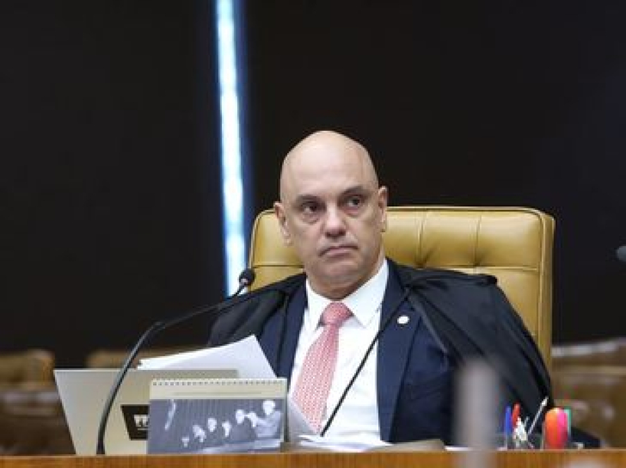 Moraes determina busca e apreensão contra ex-secretário apontado como fonte de jornalista no Maranhão