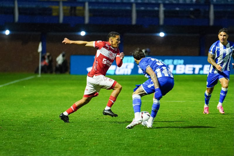 CRB vence o Avaí e chega à quarta vitória seguida na Série B