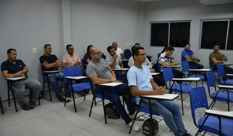 Agreste Saneamento oferece curso gratuito de Eletricista Industrial com 20 vagas em Arapiraca